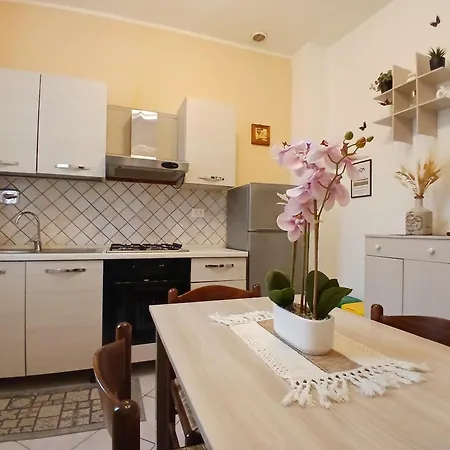 Marruvium 1937 Apartment *